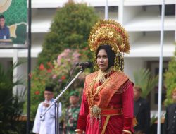 Bergerak Bersama Semarakkan Merdeka Belajar, Wakil Bupati Blora Pimpin Upacara Hardiknas 2023