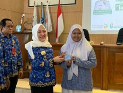 Jemput Bola, Disdukcapil Bojonegoro Lakukan Perekaman E-KTP bagi Siswa SMKN 4