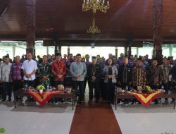 Hadiri Peringatan HUT PPDI, Bupati Berharap PPDI Blora Semakin Kompak dan Memberikan Kemanfaatan untuk Masyarakat