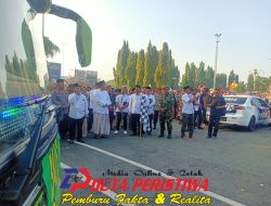 Jama’ah Calon Haji Blora Diberangkatkan, Bupati Berpesan Hendaknya Antar Jama’ah Bisa Saling Membantu