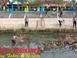 Polisi Peduli Sampah, Polres dan Polsek Jajaran Polres Blora Serentak Bersihkan Bantaran Sungai