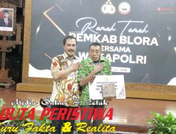 Wakapolri Serahkan Alat Bantu Kepada Difabel di Kabupaten Blora