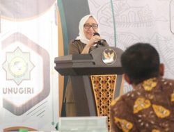 Bupati Anna Berpesan PTS di Bojonegoro Ikut Percepat Peningkatan IPM