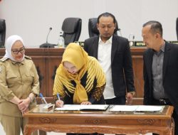 DPRD Gelar Paripurna Pengumuman Akhir Masa Jabatan Bupati dan Wakil Bupati Bojonegoro