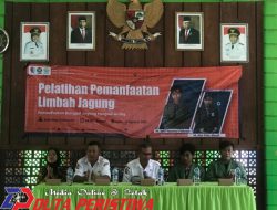 Inovatif, Mahasiswa KKN 44 Unugiri Ubah Limbah Bonggol Jagung Menjadi Briket Berkualitas Tinggi