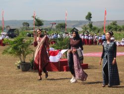Fashion Show Batik Gedog Khas Gaji Kerek Ditampilkan Usai Upacara HUT ke-78 Kemerdekaan RI