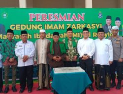 Tekankan Akses Pendidikan, Wamenag RI Resmikan Gedung MI di Ponpes Al Rosyid Didampingi Pj. Bupati Bojonegoro