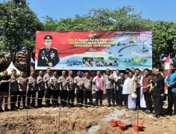 Hadiri Peresmian Pembangunan Monumen Hoegeng di Pekalongan, Kapolda Jateng: “Hoegeng Tidak Hanya Milik Polri, Tapi Milik Masyarakat”