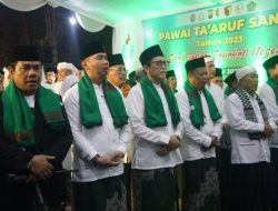 Meriahkan Puncak HSN 2023, Ribuan Santri Bojonegoro Ikuti Pawai Ta’aruf