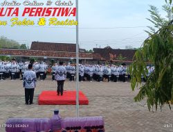 Upacara Memperingati Hari Guru Nasional 2023 dan HUT ke-78 PGRI Kecamatan Kedungtuban Berlangsung Khidmat