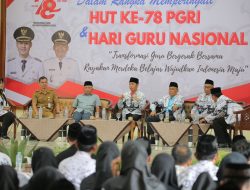 Bupati Tuban Tekankan Komitmen Pemkab Sejahterakan Guru