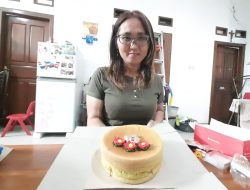 Jelang Imlek 2024 di Rembang, Pesanan Kue Keranjang dan Kue Bolu Spesial Imlek Meningkat