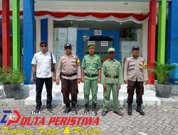 Jelang Rekapitulasi Penghitungan Suara, Polsek Purwosari Intensifkan Penjagaan di Kantor PPK
