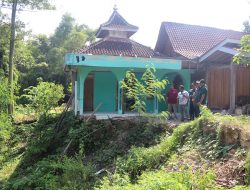 DPUPR Blora Berkolaborasi dengan BBWS dan Pemdes Mulai Tangani Longsor di Desa Brumbung