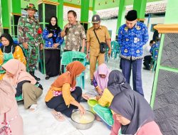 Dukung TMMD 120 di Tambakrejo, Dinas PMD Bojonegoro Gelar Pelatihan Ketrampilan dan Kewirausahaan