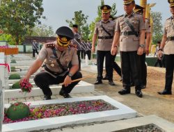 Sambut Hari Bhayangkara ke-78, Polres Blora Upacara Ziarah dan Tabur Bunga di TMP Wira Bhakti