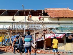 Diskopumdag Tuban Lakukan Kajian Menyeluruh Pasca Ambruknya Kios Pasar Sore