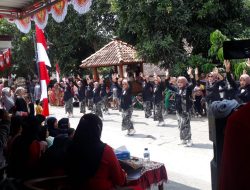 Karnaval dan Kethoprak Turut Meriahkan Sedekah Bumi di Desa Sambongrejo Ngawen