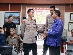 Kapolres Tuban Tinjau Pelayanan Kantor Samsat dan Satpas, Pastikan Tak Ada Pungli