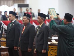 Pimpinan DPRD Kabupaten Pringsewu Periode 2024-2029 Resmi Dilantik dan Diambil Sumpah