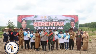 Penanaman Jagung Serentak 1 juta Hektar Melalui Zoom Meeting di Desa Clebung Bubulan