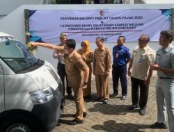 Target Peningkatan PAD, Pj Bupati Bojonegoro Serahkan Mobil Layanan Samsat Keliling dan SPPT PBB-P2