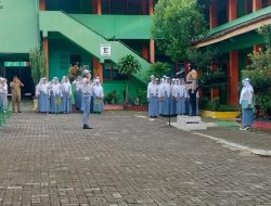 Police Goes To School, Wakapolres Blora Bacakan Amanat Kapolres Tentang Bahaya Narkoba dan Tertib Lalu Lintas