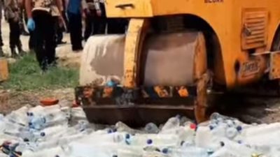 Polres Blora Musnahkan Ribuan Botol Miras Hasil Operasi Pekat Candi 2025