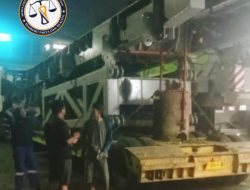 Moving Rig PDSI Menuju Distrik Kawengan Timur Dihentikan Puluhan Pemuda Karang Taruna
