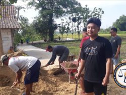 Masyarakat Desa Tutup Kecamatan Tunjungan Blora Bangun Punden Secara Swadaya