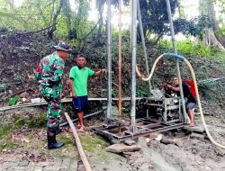 Permudah dapatkan Akses Air Bersih, Satgas TMMD 125 Bojonegoro Buatkan Sumur Bor Warga Soko