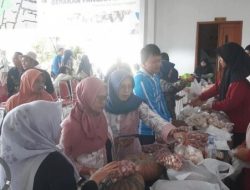 Pemkab Bojonegoro Gelar Gerakan Pangan Murah di Tapelan-Kapas