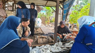 Melalui Program Pemberdayaan Masyarakat, SIG Pabrik Tuban Dorong Pertumbuhan Perekonomian Lokal