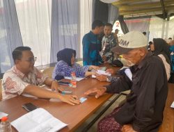 Manfaatkan BLT DBHCHT, Warga Bojonegoro Siapkan Biaya Sekolah dan Tambah Modal Tanam