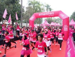 Wabup Bojonegoro Nurul Azizah Lepas Ribuan Peserta Smartfren Fun Run 2025