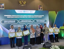 Sukses Gerakkan Masyarakat Hidup Bersih dan Sehat, Dinkes Bojonegoro Raih Penghargaan Tingkat Jatim