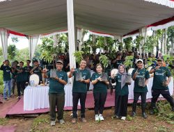 Bupati Bojonegoro Pimpin Langsung Gotong Royong Taman Pohon di Kawasan Hulu Gunung Pandan