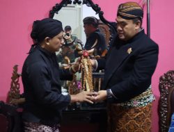 Prosesi Jamasan Pusaka Kyai Bisma, Wujud Uri-uri dan Penghormatan Warisan Leluhur Jelang Harjad ke-276 Blora