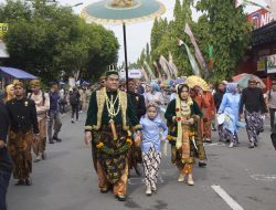 Kirab Budaya Harjad ke-276 Blora Meriah dan Menggairahkan Perputaran Ekonomi