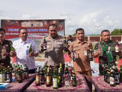 Ribuan Botol Miras Hasil Operasi Cipta Kondisi Akhir Tahun 2025 Dimusnahkan Polres Blora