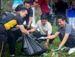 Pimpin Langsung Bersih-bersih Lingkungan, Bupati Setyo Wahono Ajak Bersama Wujudukan Bojonegoro ASRI