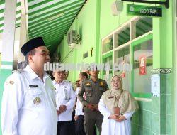 Hari Pertama Pasca Libur Lebaran, Bupati Arief Sidak Untuk Pastikan Sektor Pelayanan Sudah Aktif