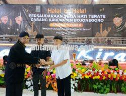 Halalbihalal SH Terate Bojonegoro, Ribuan Warga Padati Puslat Gantari Kirana