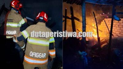 Petugas Dinas Damkarmat Bojonegoro Bergerak Cepat, Tangani Kebakaran Rumah di Sumberwangi-Kanor