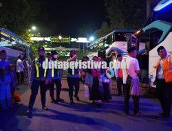 Gercep ! Polwan Bojonegoro Sigap Layani Calon Haji