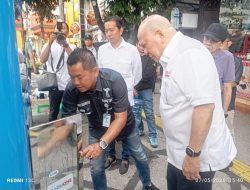 Kunjungi Kayutangan Heritage, La Nyalla Apresiasi Anjungan Air Siap Minum Tugu Tirta Kota Malang