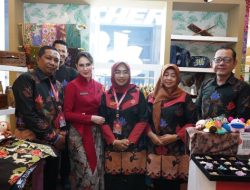 Kenalkan Produk Lokal, Dekranasda Bojonegoro Ikuti Pameran HUT Ke-46 Dekranas di Makassar