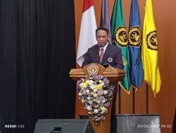 Puncak Dies Natalis Perak UNITRI, Ratusan Beasiswa Dibagikan untuk Warga Sekitar