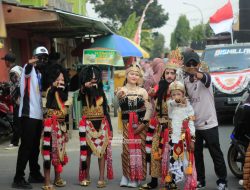 Karnaval HUT ke-81 RI, UPT SDN Sidokumpul 2 Tampilkan Kreativitas Lewat Kostum Anoman Obong