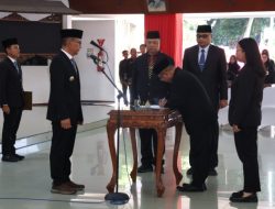 Bupati Bojonegoro Lantik Kepala Sekolah dan Pejabat Fungsional, Dorong Terus Tingkatkan Kualitas Pendidikan